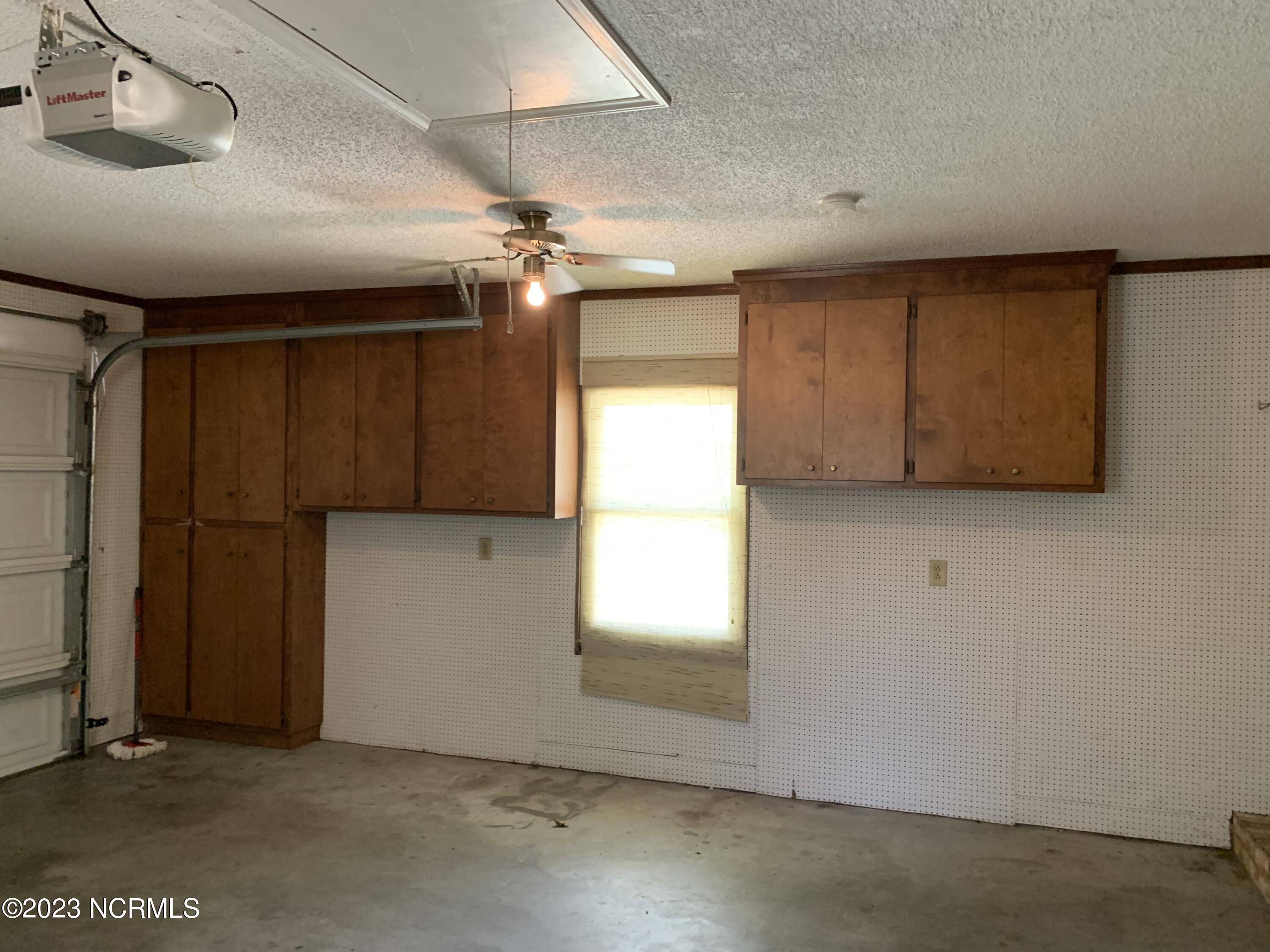 1410 Kimberly Road New Bern, NC 28562 - Photo 27 of 37 IMG_8759