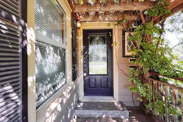a view of front door and porch