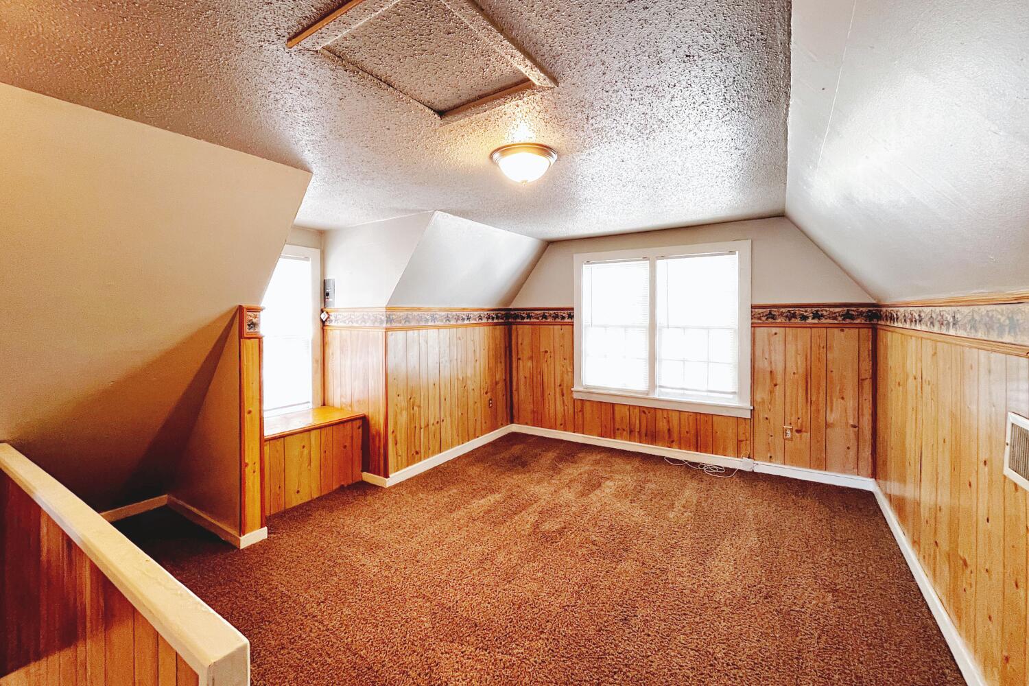 3002 21st Street Lubbock, TX 79410 - Photo 38 of 41 a view of a room with window