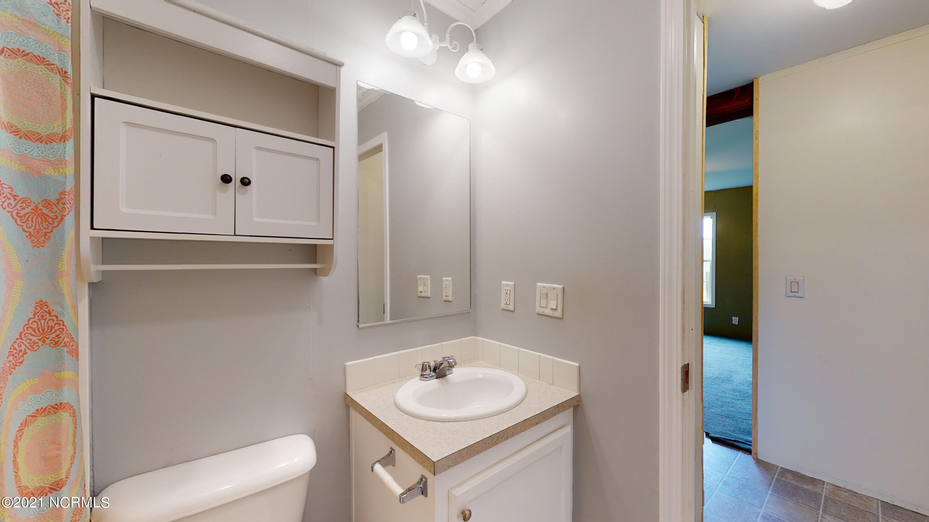578 Nine Foot Road Newport, NC 28570 - Photo 16 of 42 578 Nine Foot Rd-33