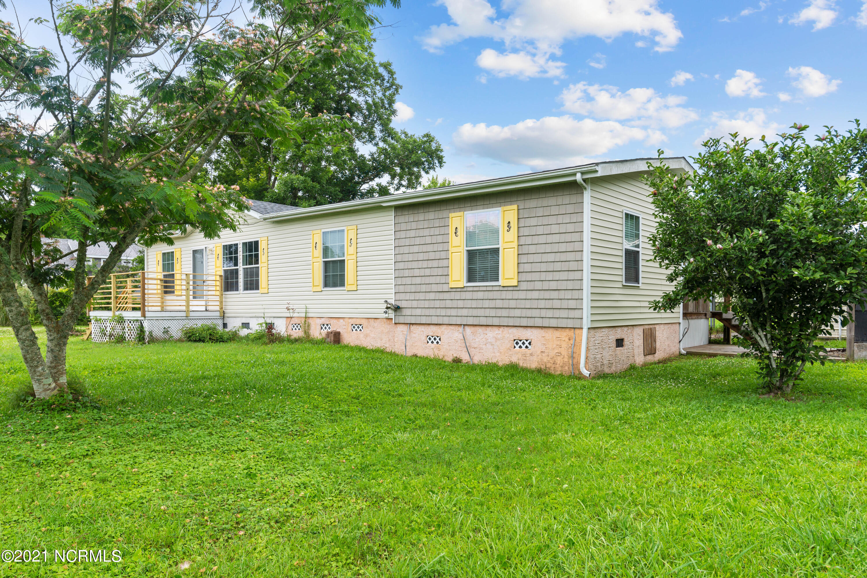 578 Nine Foot Road Newport, NC 28570 - Photo 35 of 42 578 Nine Foot Rd-3