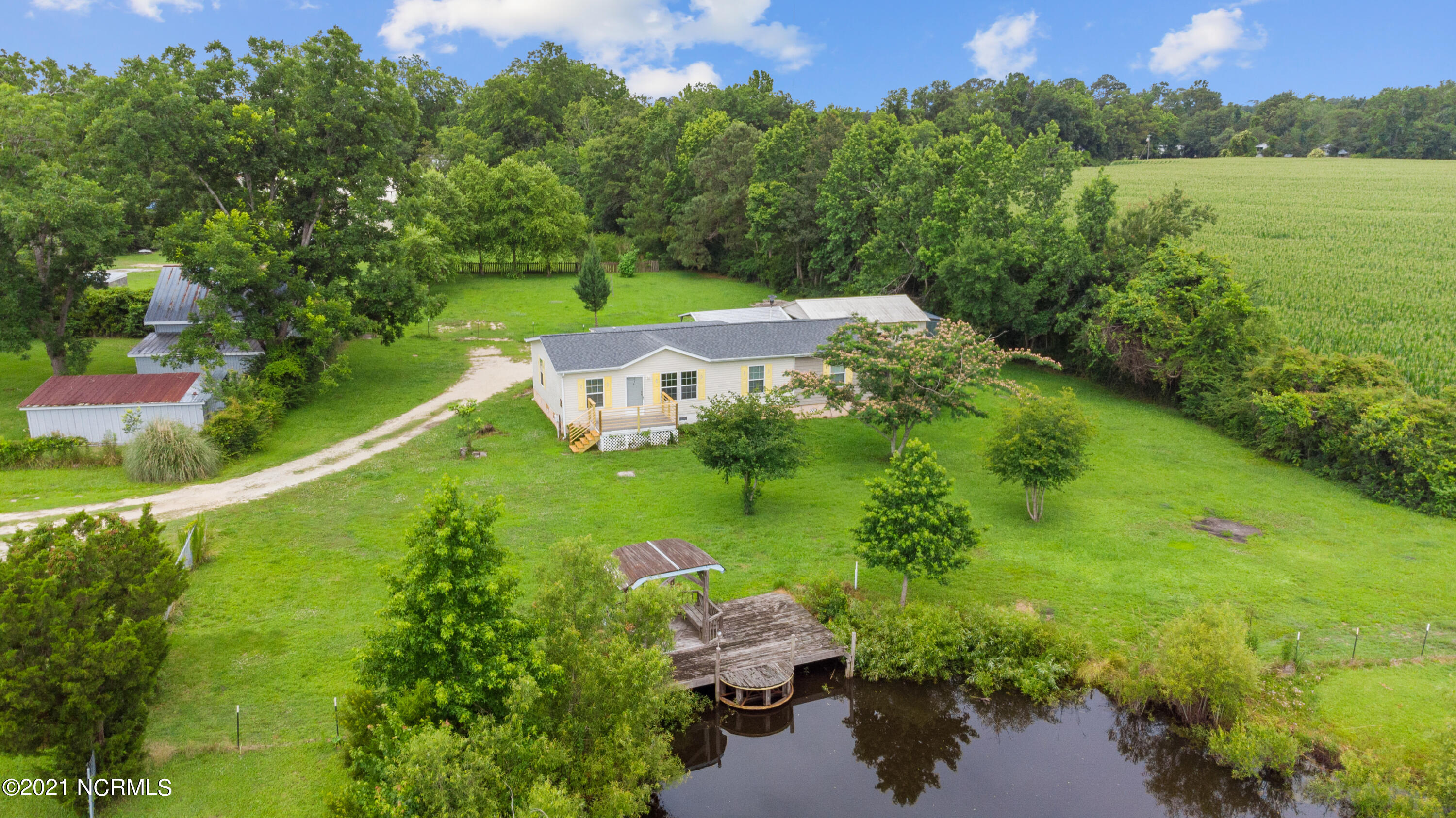 578 Nine Foot Road Newport, NC 28570 - Photo 41 of 42 578 Nine Foot Rd-13