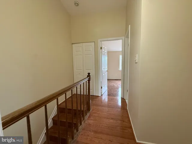 $385,000 | 19 Spring Glen Court, Cockeysville, MD 21030