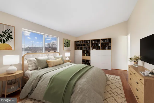 $365,000 | 19 Spring Glen Court, Cockeysville, MD 21030