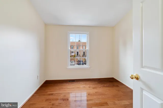 $365,000 | 19 Spring Glen Court, Cockeysville, MD 21030