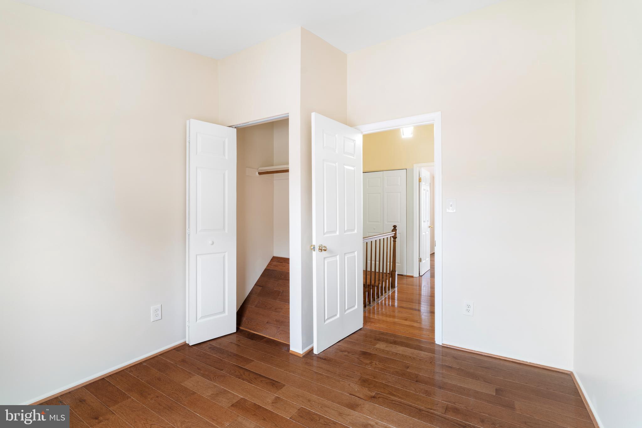 19 Spring Glen Court Cockeysville, MD 21030 - Photo 23 of 38 Bedroom 2