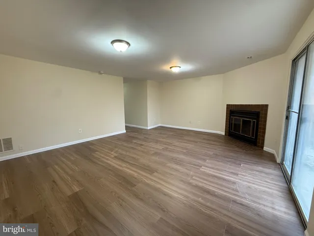 $385,000 | 19 Spring Glen Court, Cockeysville, MD 21030