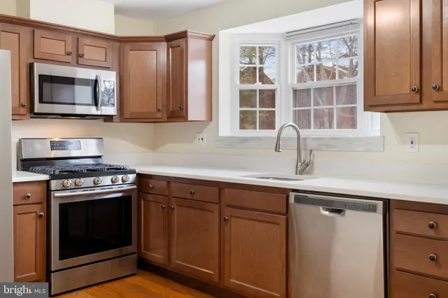 $385,000 | 19 Spring Glen Court, Cockeysville, MD 21030