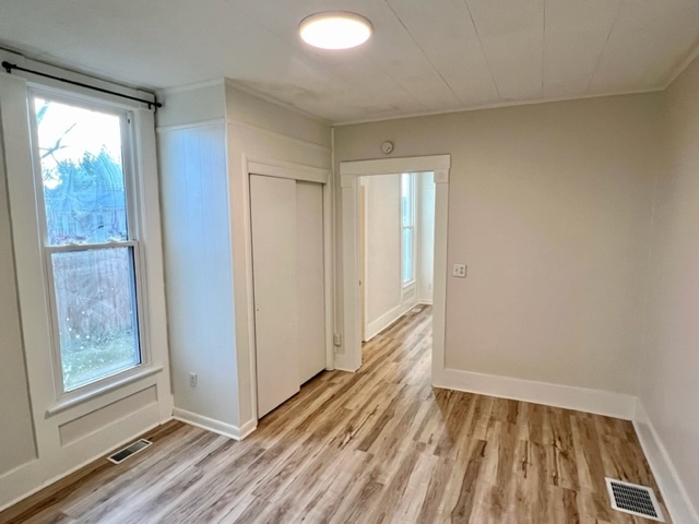 445 Locust Street Hope, IN 47246 - Photo 13 of 22 Gallery Image 13