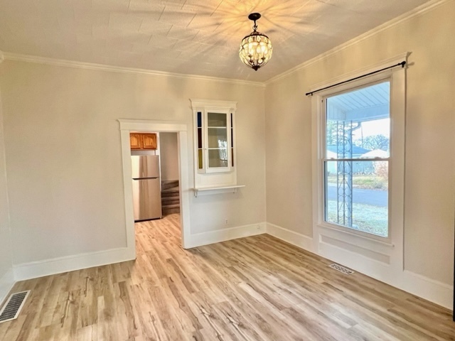 445 Locust Street Hope, IN 47246 - Photo 8 of 22 Gallery Image 8