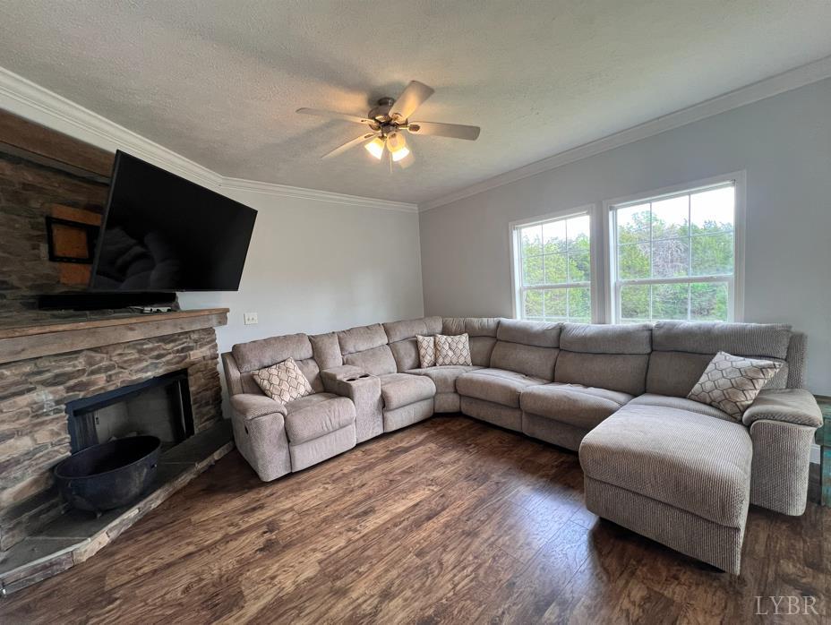 6956 Climax Road Gretna, VA 24557 - Photo 18 of 27 Gallery Image 18