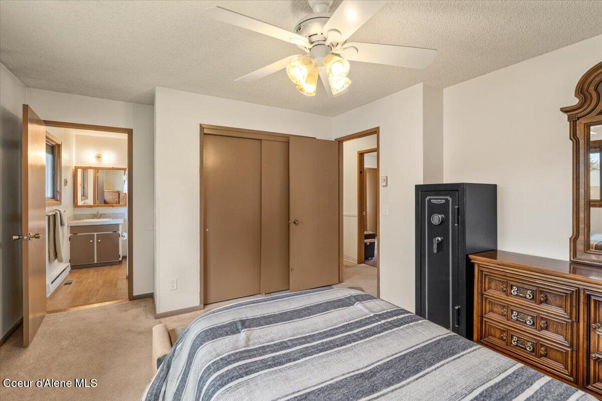 9675 North Valley Way Hayden, ID 83835 - Photo 16 of 50 17-Primary Bedroom