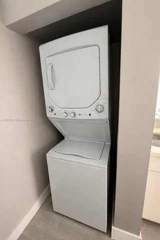 $4,250 | 5900 Collins Avenue, Unit 1405, Miami Beach, FL 33140