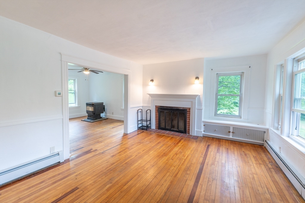 36 Old Worcester Road Charlton, MA 01507 - Photo 13 of 36 Gallery Image 13
