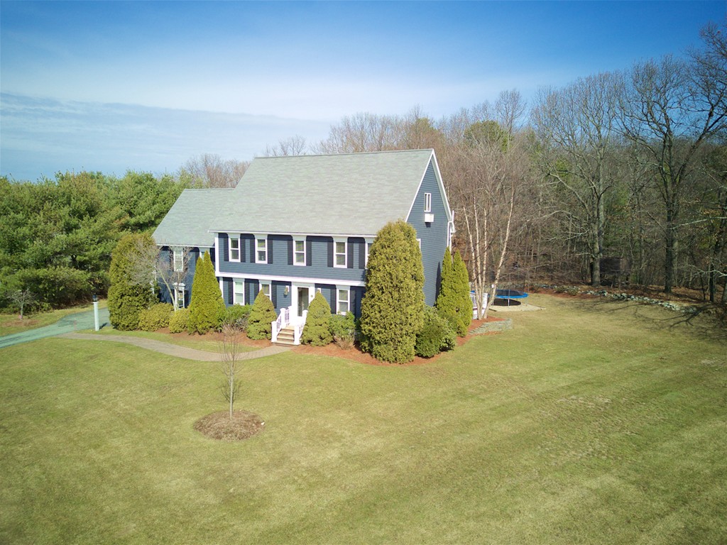 25 Noel Road Andover, MA 01810 - Photo 1 of 30 Gallery Image 1
