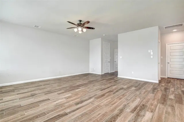 $2,150 | 2604 San Bautista Way, Unit 40, Leander, TX 78641