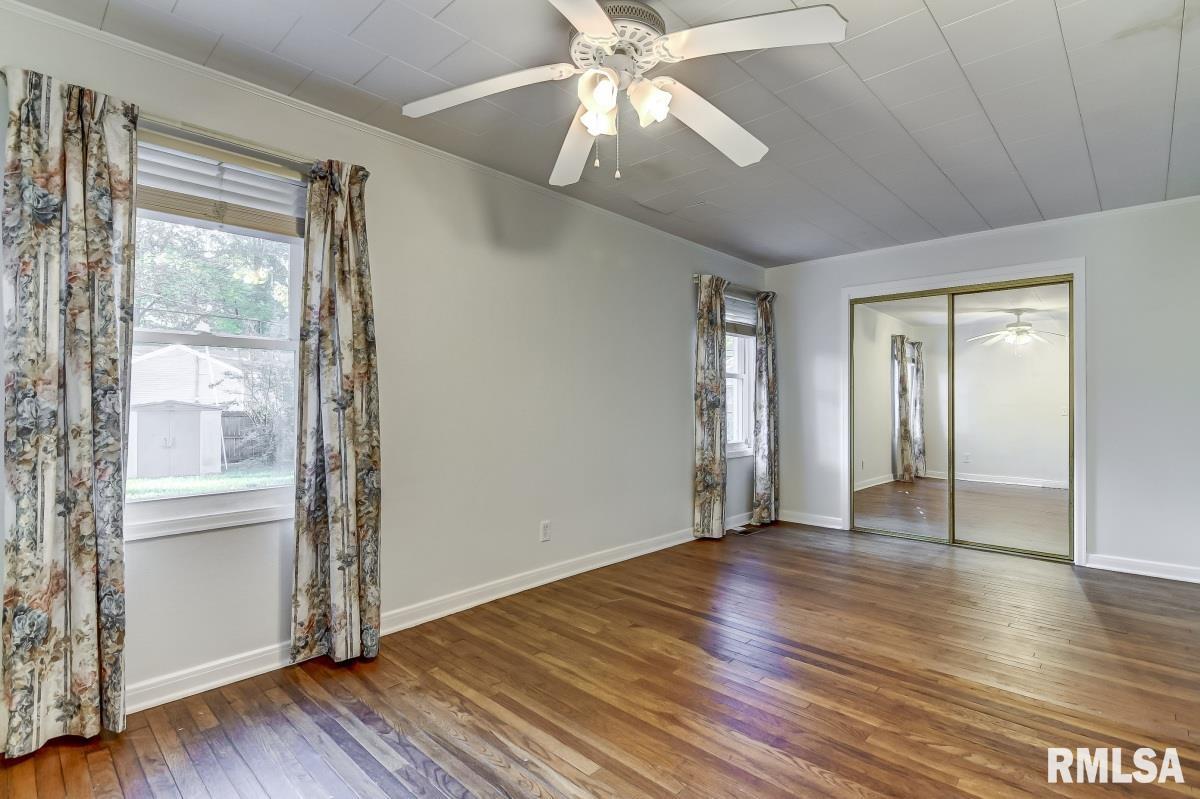2100 East Buchanan Street Springfield, IL 62703 - Photo 9 of 16
