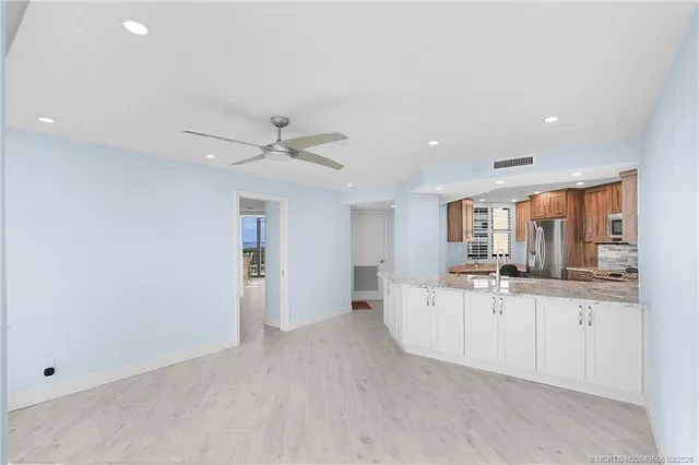 $6,500 | 9550 South Ocean Drive, Unit 1610, Jensen Beach, FL 34957