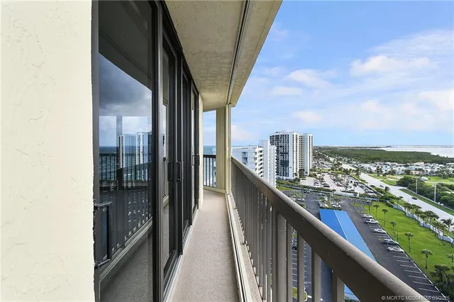 $6,500 | 9550 South Ocean Drive, Unit 1610, Jensen Beach, FL 34957