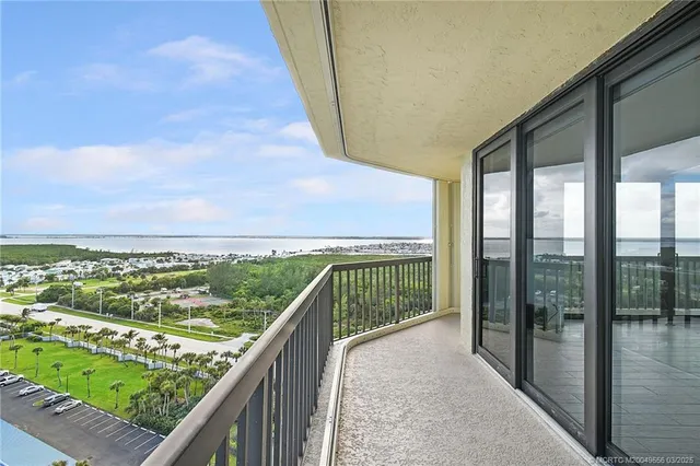 $6,500 | 9550 South Ocean Drive, Unit 1610, Jensen Beach, FL 34957