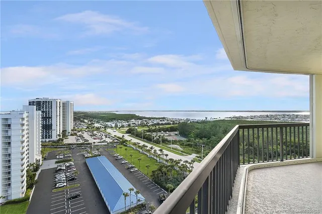 $6,500 | 9550 South Ocean Drive, Unit 1610, Jensen Beach, FL 34957
