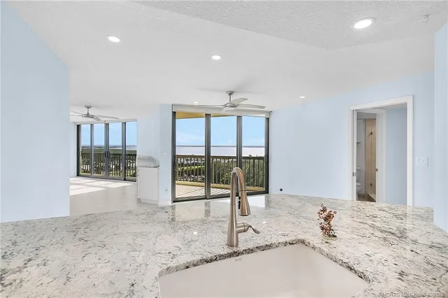 $6,500 | 9550 South Ocean Drive, Unit 1610, Jensen Beach, FL 34957