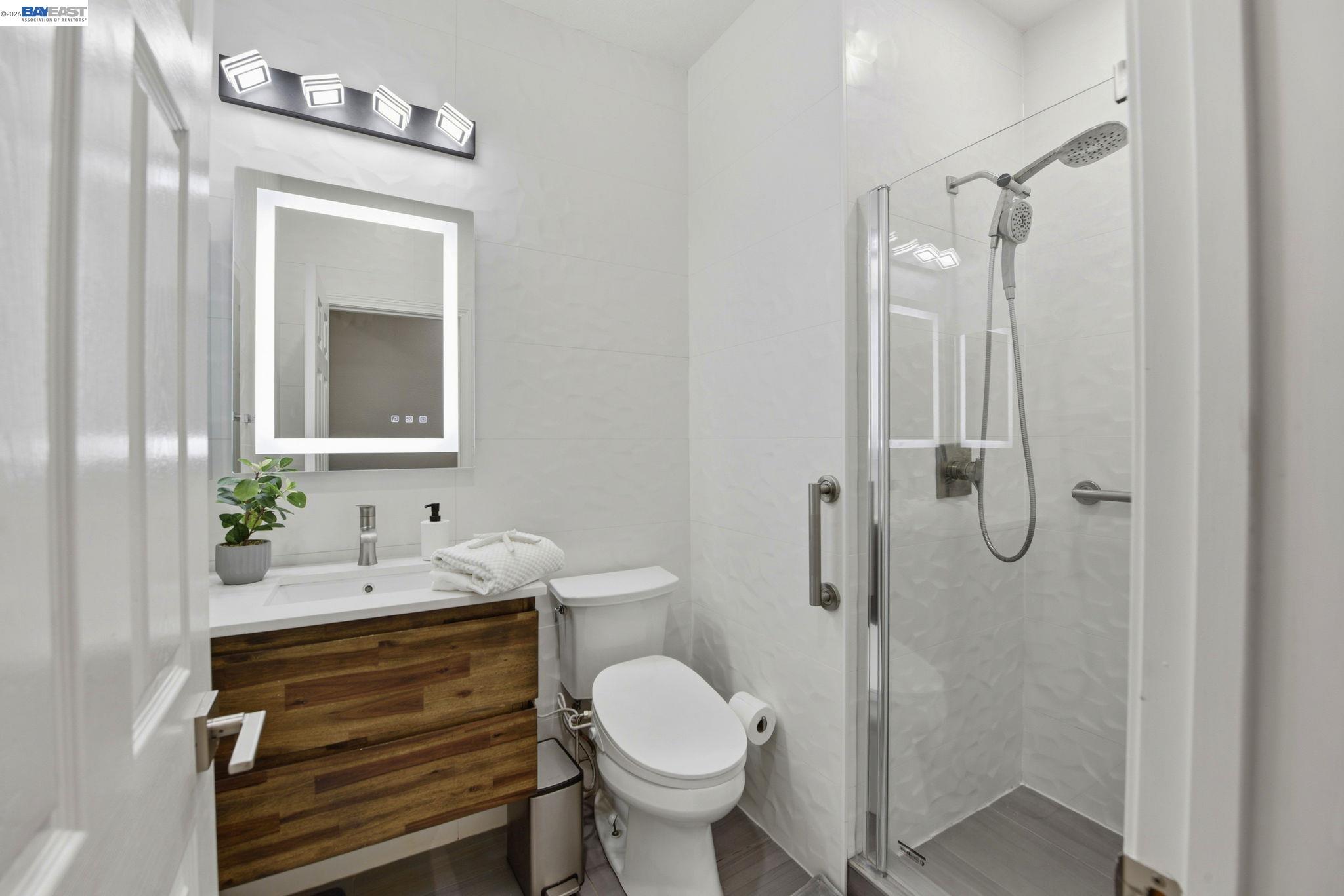 234 Bridgewater Road Hayward, CA 94544 - Photo 44 of 51