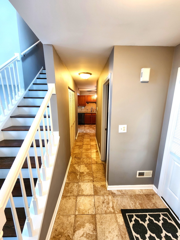 1210 Dunamon Drive, Unit 1210 Bartlett, IL 60103 - Photo 5 of 37