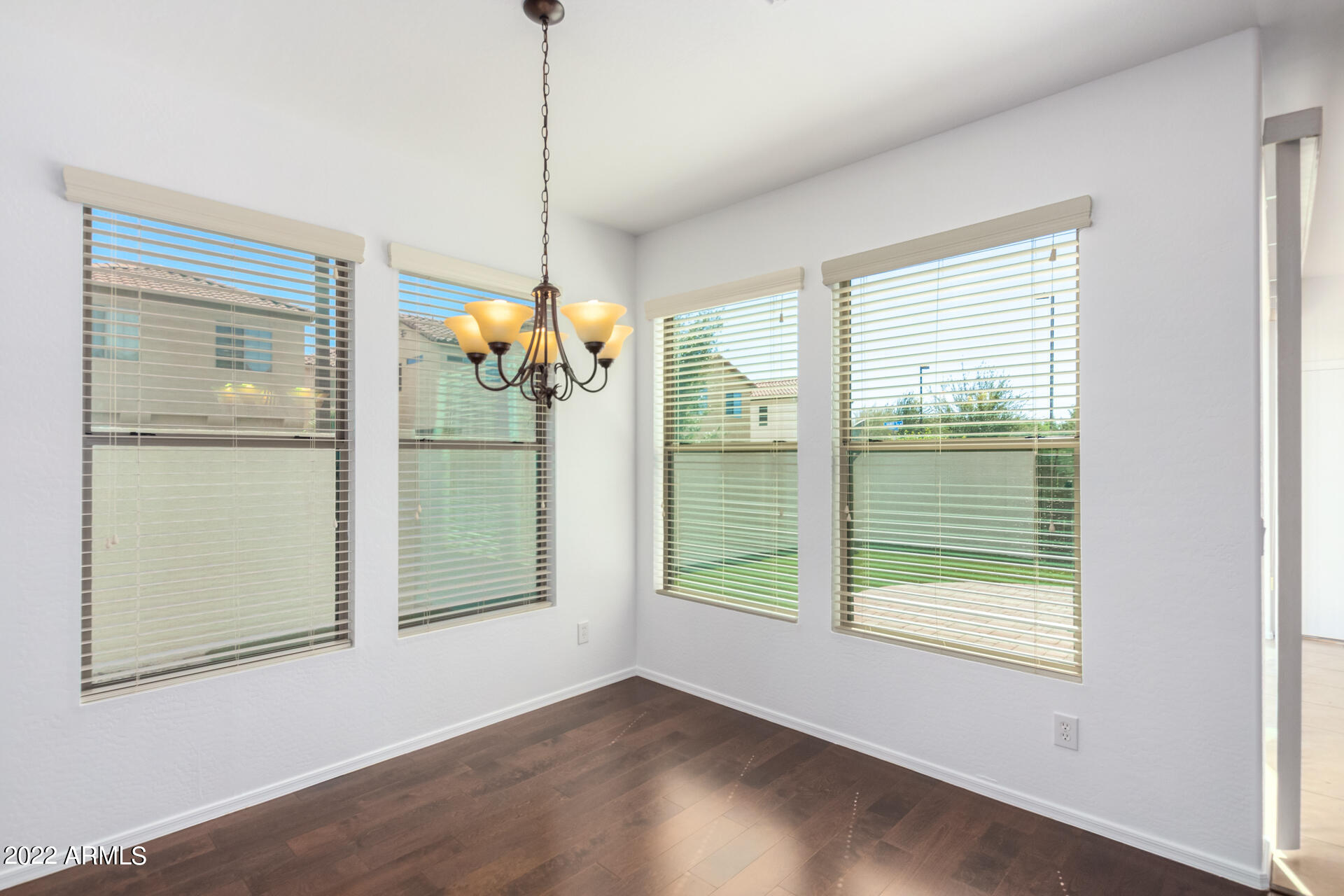 3541 South Bandit Road Gilbert, AZ 85297 - Photo 19 of 42 Dining Area
