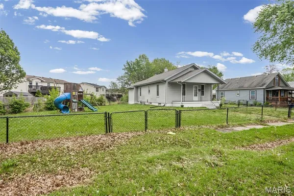 $139,900 | 628 North 3rd Street, Dupo, IL 62239