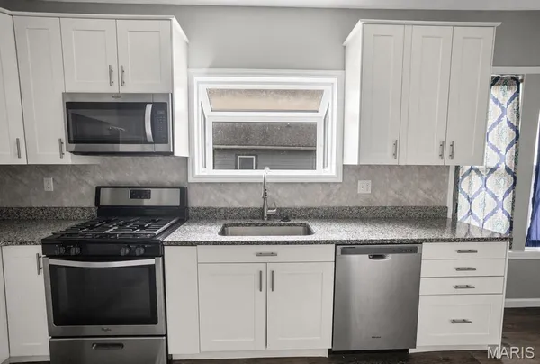 $139,900 | 628 North 3rd Street, Dupo, IL 62239