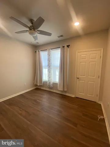 $2,300 | 76 Kyle Way, Ewing, NJ 08628