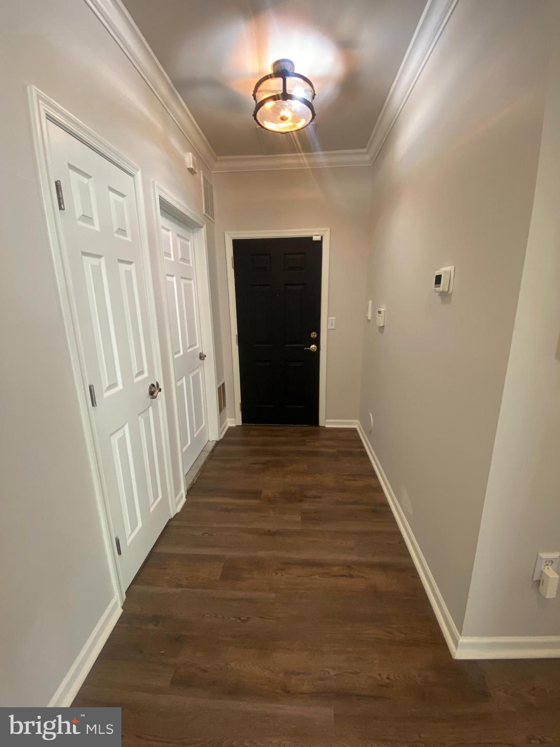 76 Kyle Way Ewing, NJ 08628 - Photo 5 of 28