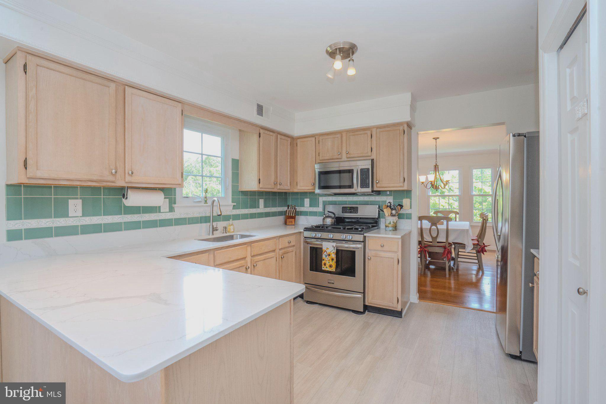 8 Amberfield Road Robbinsville, NJ 08691 - Photo 7 of 34 Kitchen with Stainless Appliances