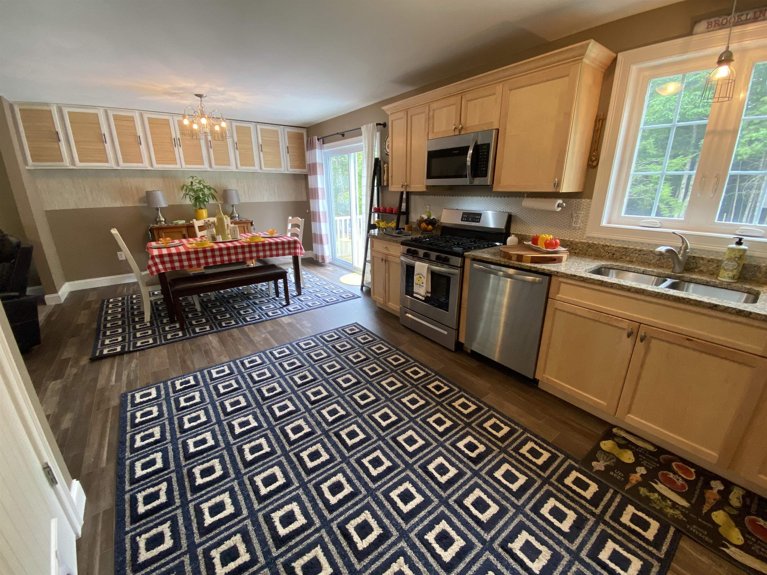 10 West Hill Road, Unit J74 Brookline, NH 03033 - Photo 8 of 24
