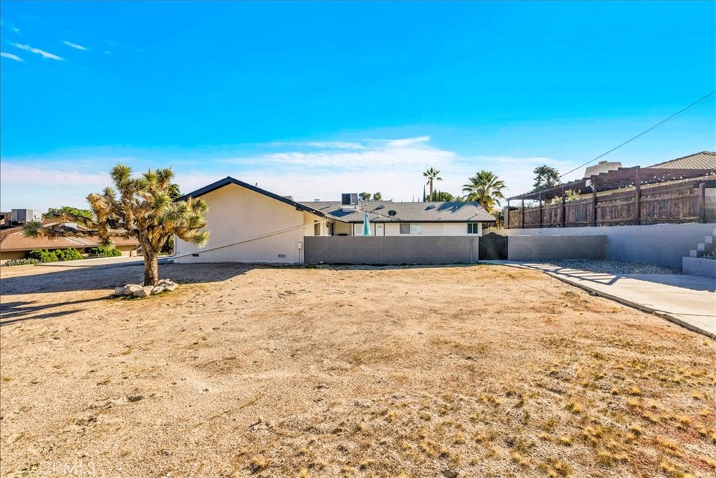 7429 Cardillo Trail Yucca Valley, CA 92284 - Photo 39 of 53