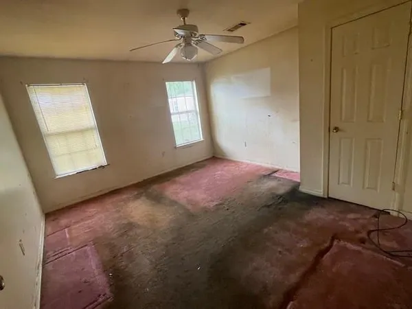 $139,000 | 160 Canal Street, Ponchatoula, LA 70454