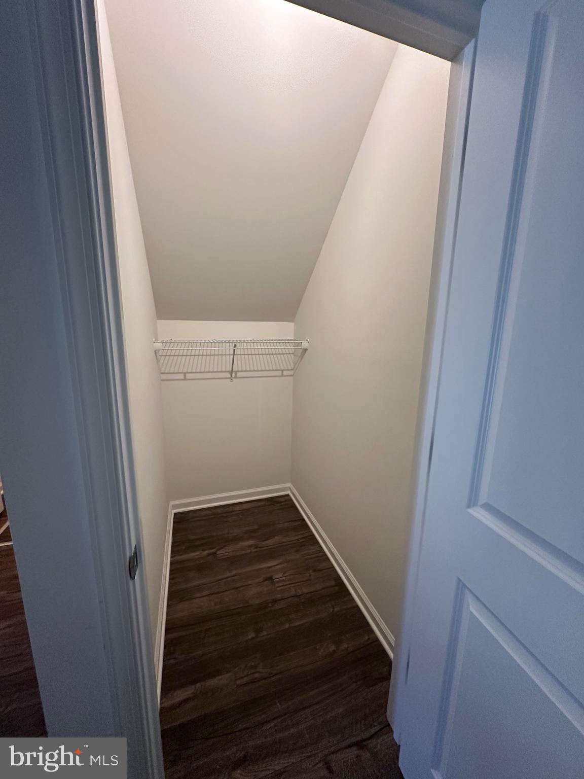 78 Tansboro Road Berlin, NJ 08009 - Photo 6 of 24 a view of entryway