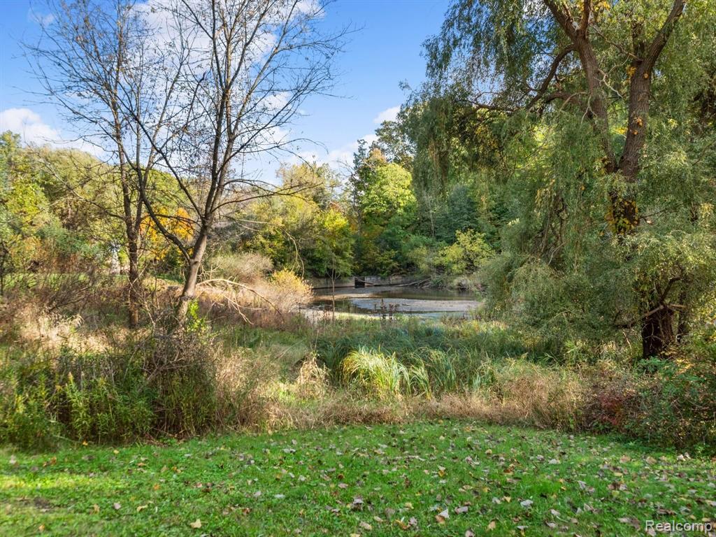 36663 Howard Road Farmington, MI 48331 - Photo 46 of 47