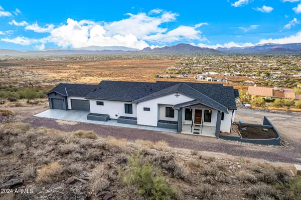 $1,595,000 | 1829 West Cloud Road, Phoenix, AZ 85086