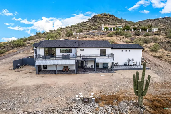$1,595,000 | 1829 West Cloud Road, Phoenix, AZ 85086