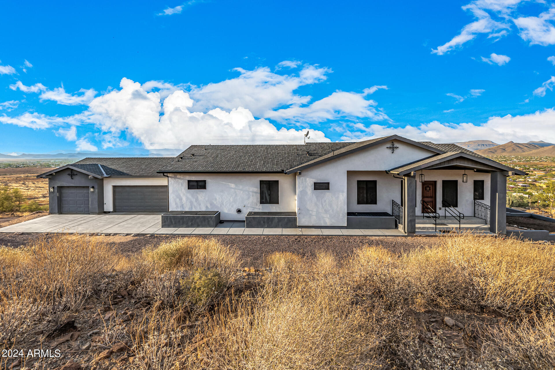 1829 West Cloud Road Phoenix, AZ 85086 - Photo 7 of 132 0018-09-Cloud