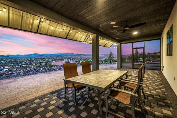 $1,595,000 | 1829 West Cloud Road, Phoenix, AZ 85086