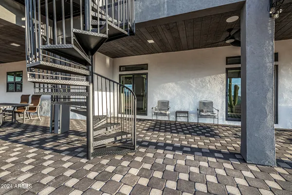 $1,595,000 | 1829 West Cloud Road, Phoenix, AZ 85086