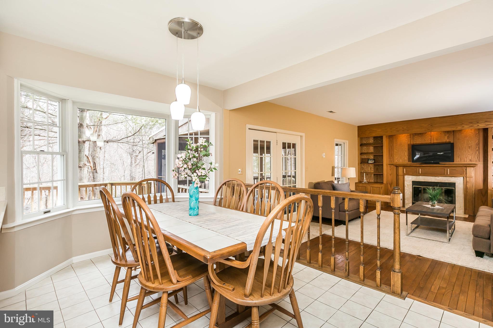9307 Bellbeck Road Baltimore, MD 21234 - Photo 17 of 58 eat in kitchen