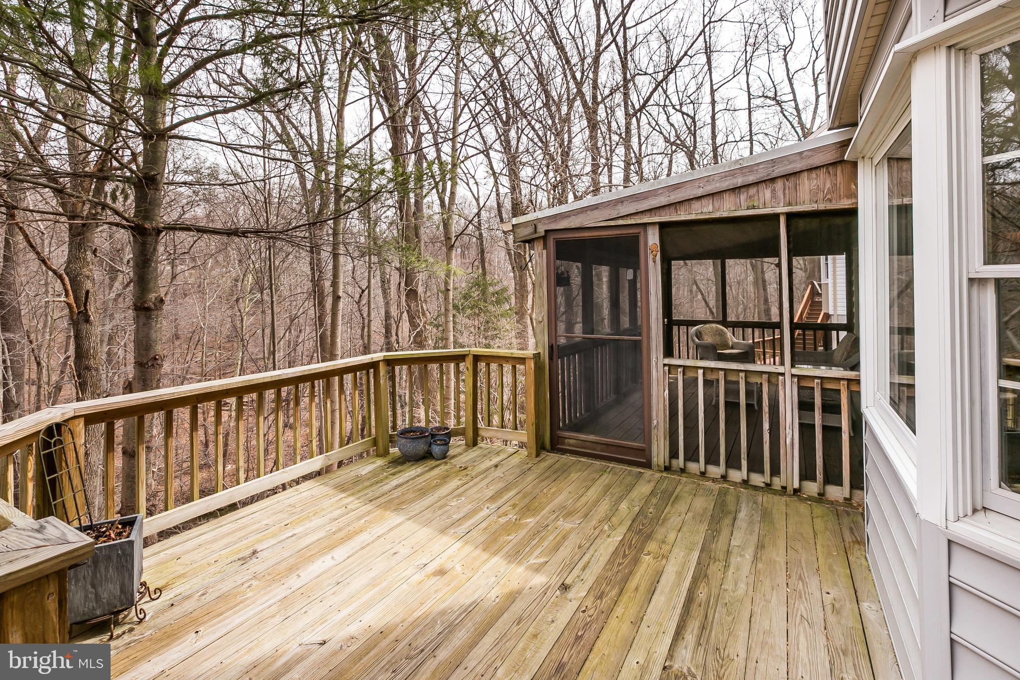 9307 Bellbeck Road Baltimore, MD 21234 - Photo 49 of 58 deck