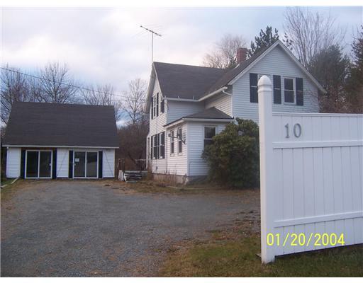 10 Ellsworth Road Blue Hill, ME 04614 - Photo 2 of 10 Exterior Front.