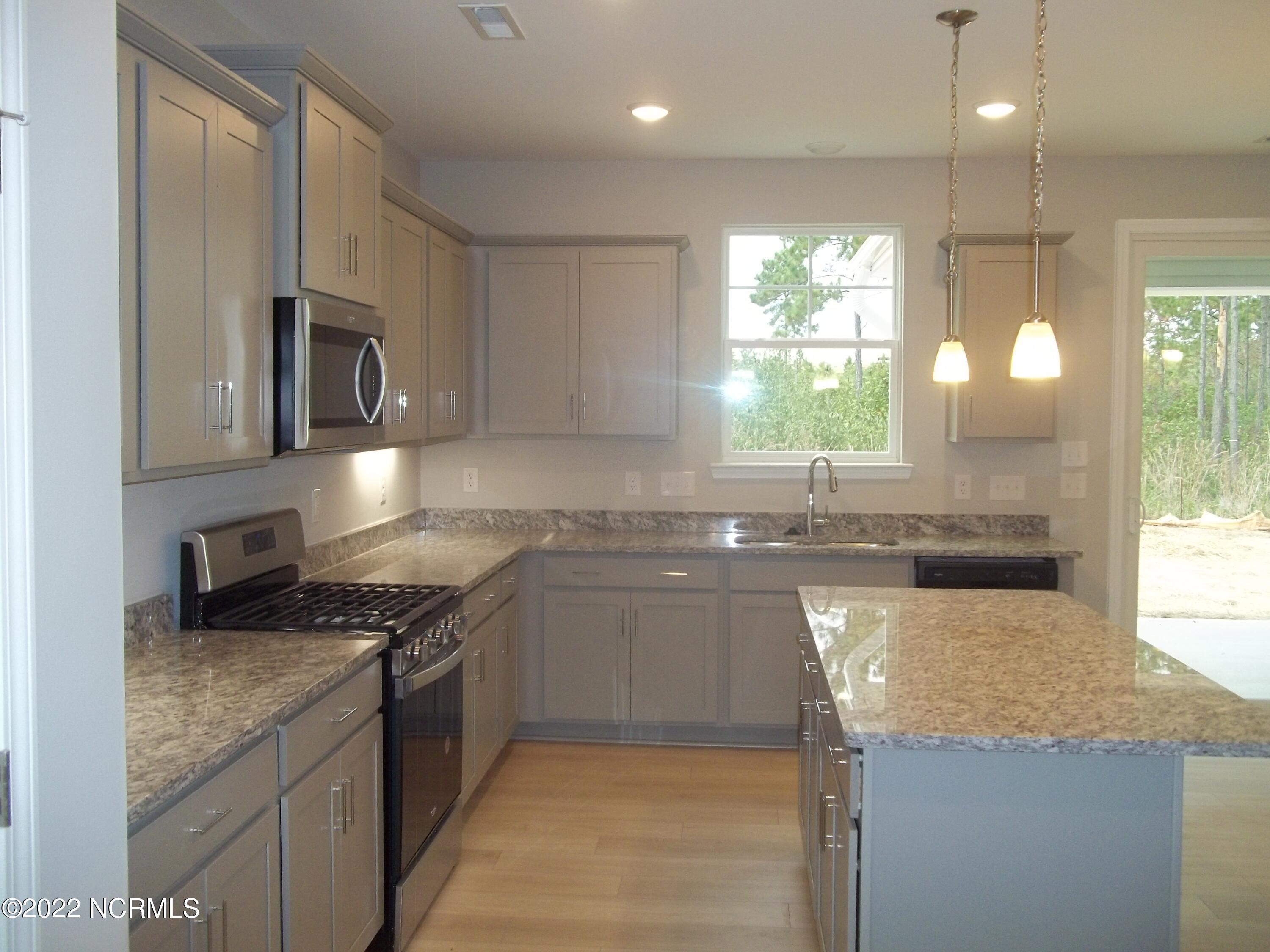 603 Trellis Road Hampstead, NC 28443 - Photo 7 of 51 100_4210