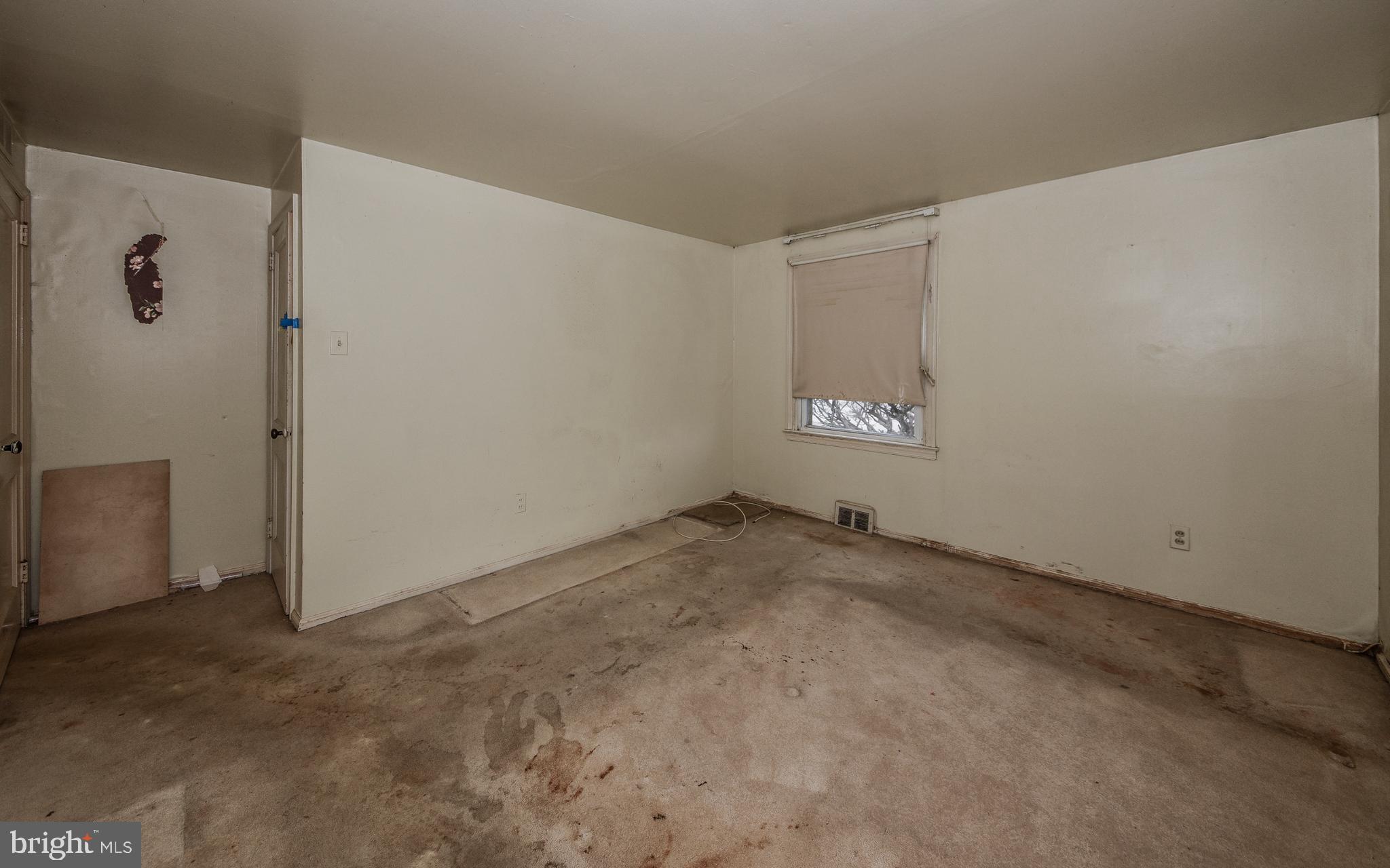 610 Burton Road Oreland, PA 19075 - Photo 14 of 26