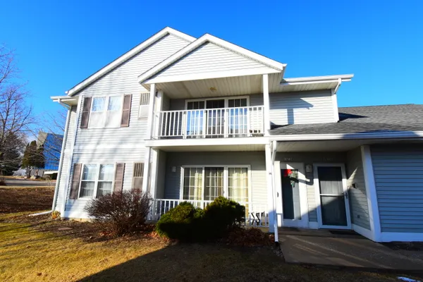 $265,000 | 1873 Sumac Court, Unit A, Grafton, WI 53024